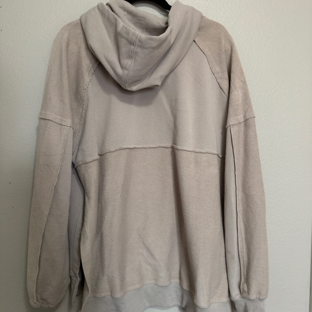 Beige Hoodie w/ side slits - Picture 4 of 4